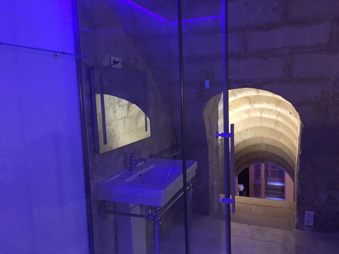 Courmelles Casa La Palma La Cave Voutee B&B 외부 사진