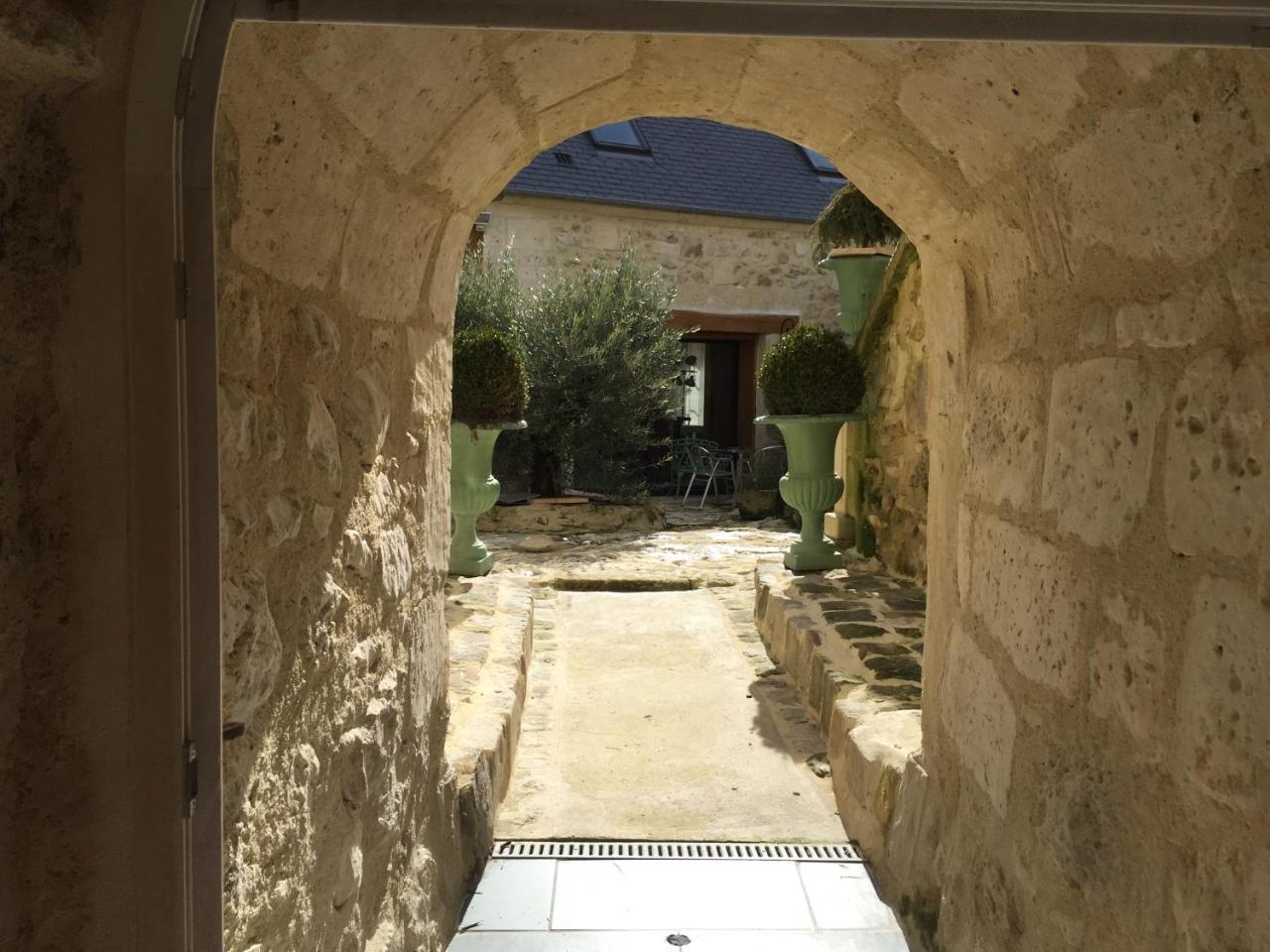 Courmelles Casa La Palma La Cave Voutee B&B 외부 사진